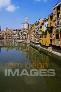 Girona Riverside